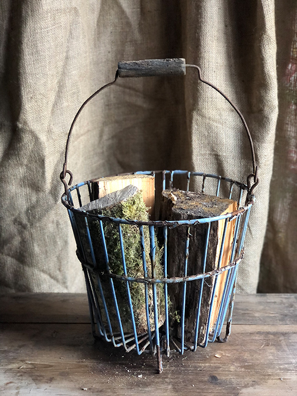 French Blue Clam Basket with logs